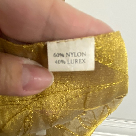 Set of 2 Gold Table Runners with Tassels on Each End - Picture 9 of 10